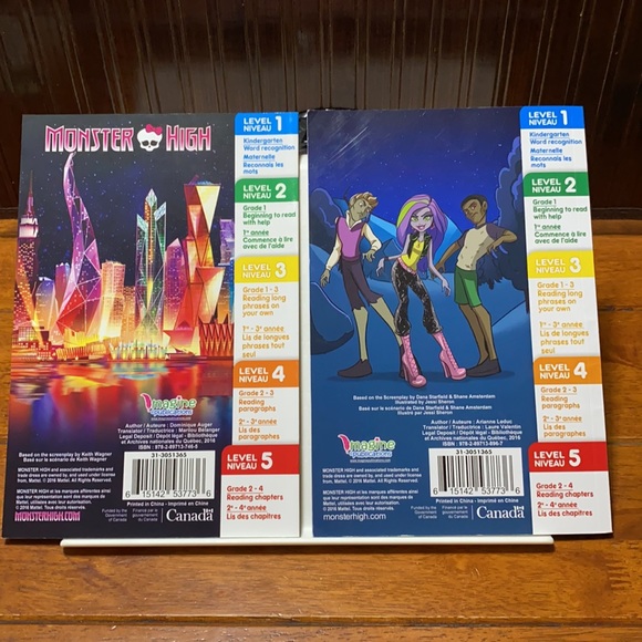 Monster High Books Bilingual First Readers Level 5 - Picture 4 of 7